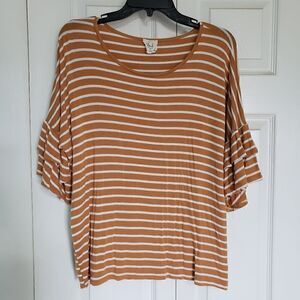 Fantastic Fawn Short Sleeve Stripe Shirt with Ruffle Sleeves Size Medium